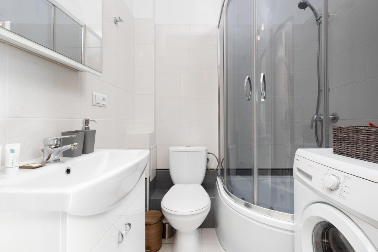 Apartments City Center Krucza By Renters 바르샤바 외부 사진