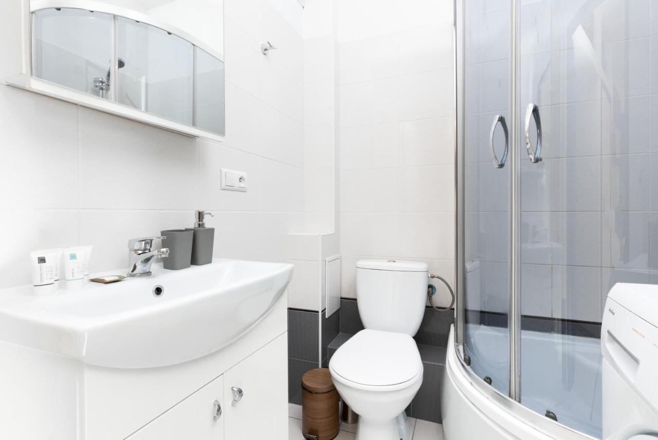 Apartments City Center Krucza By Renters 바르샤바 외부 사진